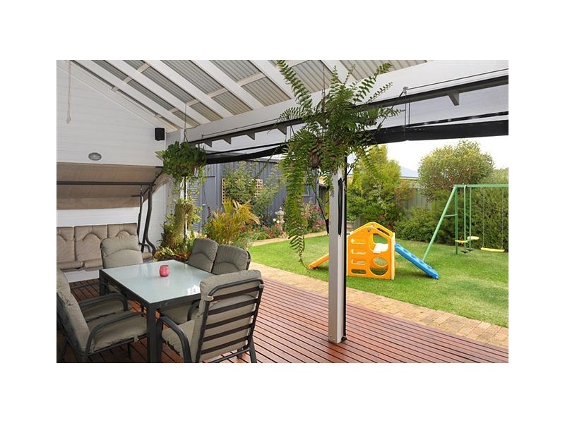 8 O’Learia Crescent, Margaret River WA 6285