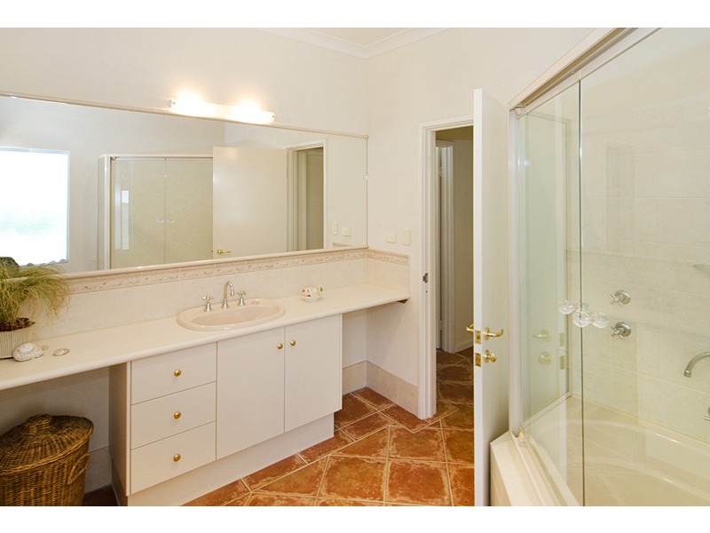73 Woodland Drive, Burnside WA 6285