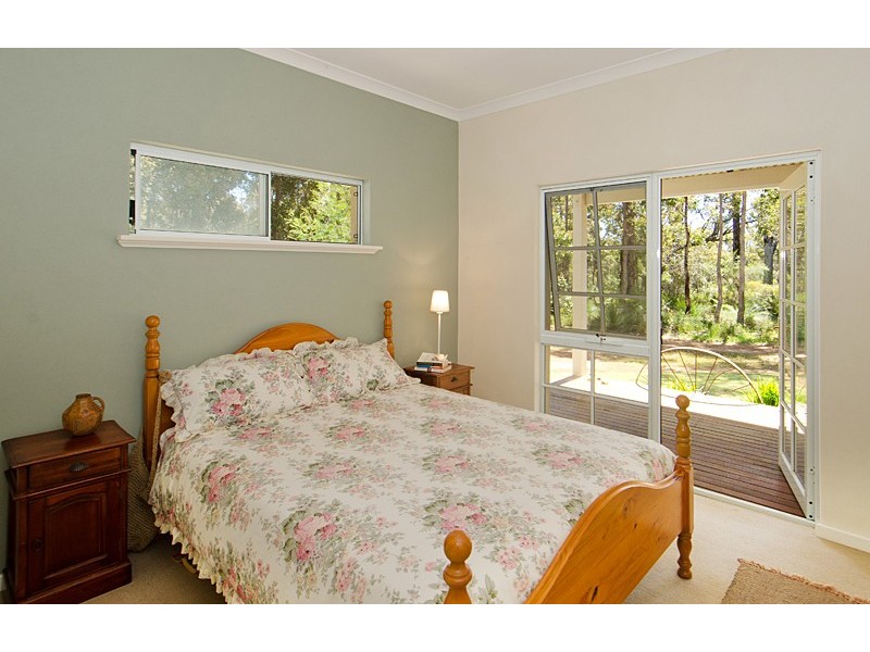 73 Woodland Drive, Burnside WA 6285