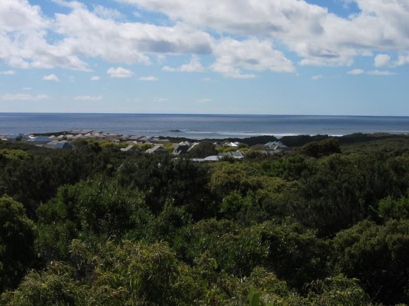 10 Lesueur Place, Gnarabup WA 6285