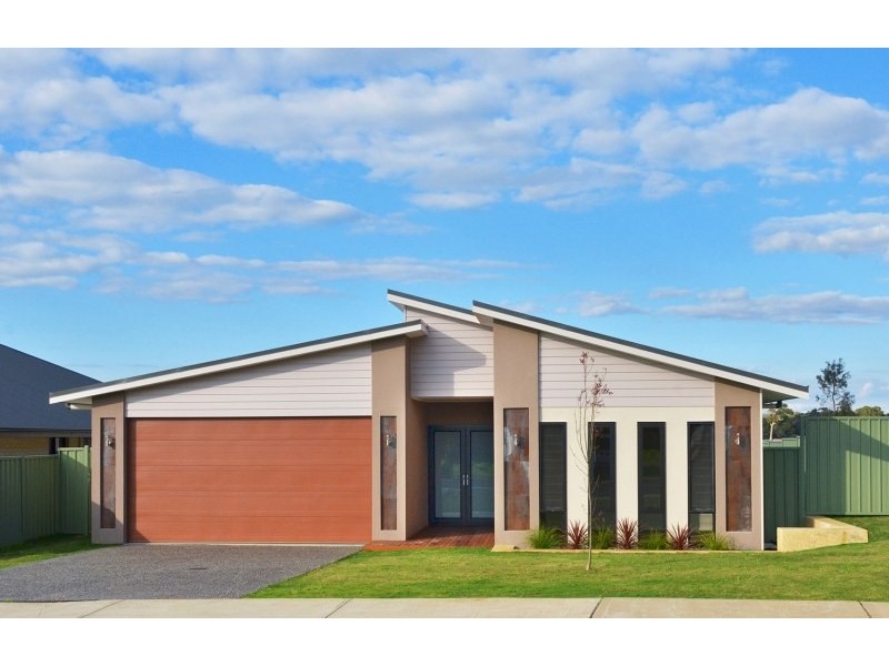 8 Sandalwood Drive, Margaret River WA 6285