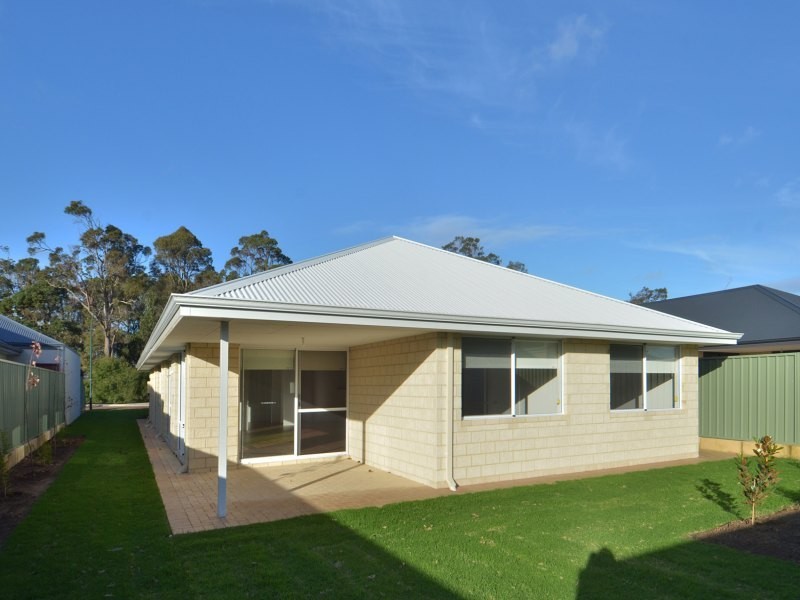 17 Westringia Loop, Margaret River WA 6285