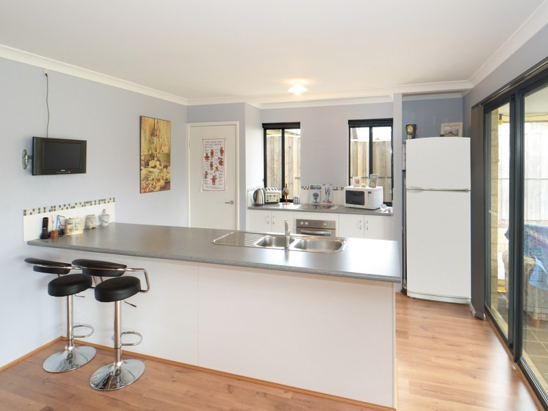 19 Charles Hine Avenue, Margaret River WA 6285