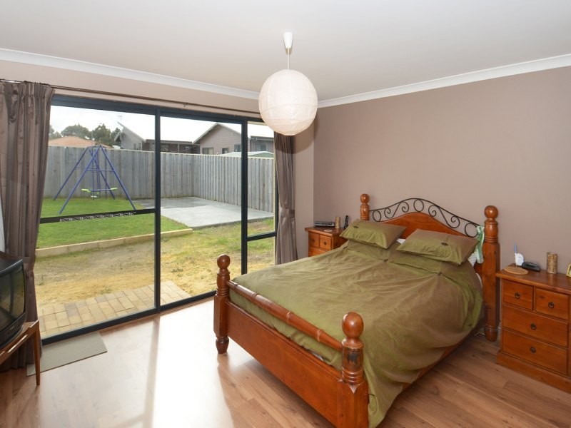 19 Charles Hine Avenue, Margaret River WA 6285