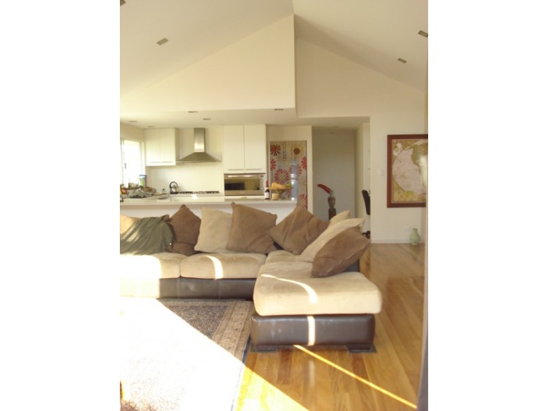 18 Honeyeater Loop, Margaret River WA 6285