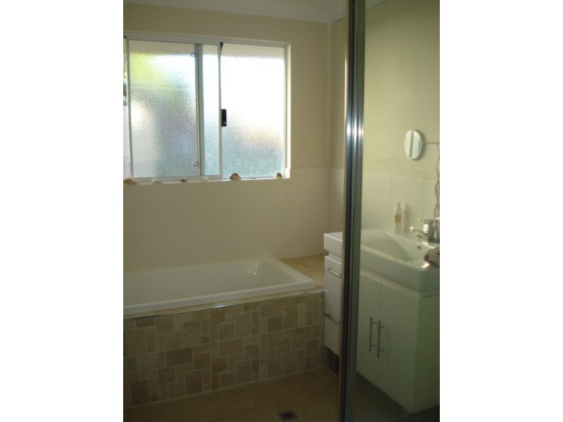 18 Honeyeater Loop, Margaret River WA 6285