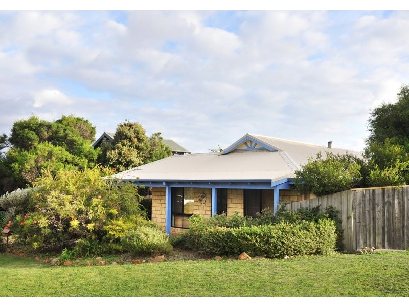 2 Chuditch Place, Gnarabup WA 6285