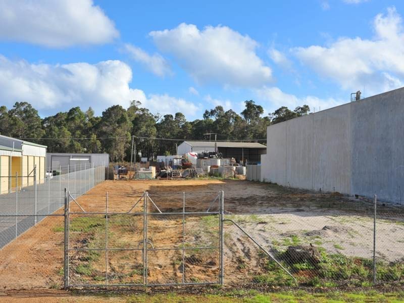 5 Burton Road, Margaret River WA 6285