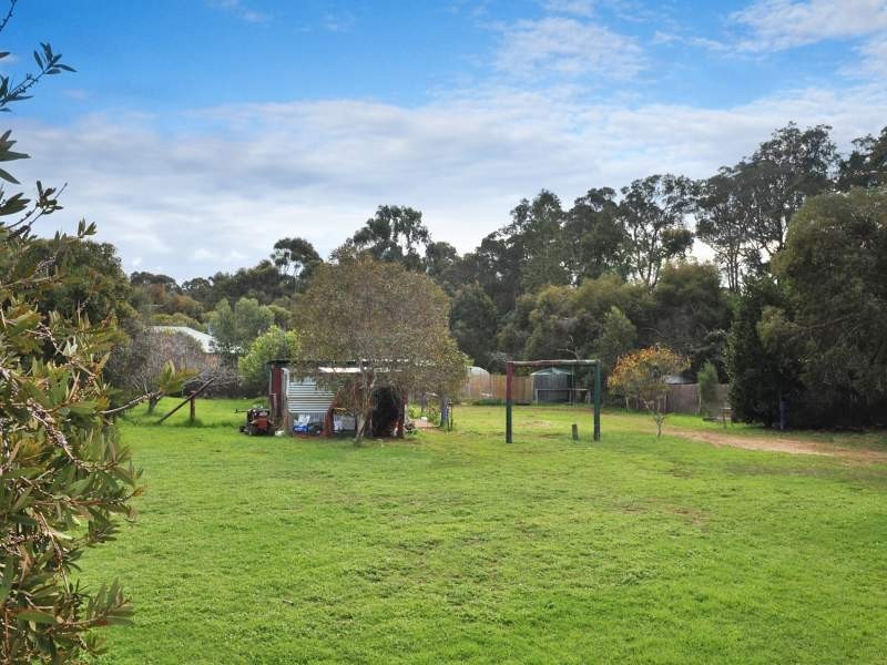 24 Mansfield Avenue, Margaret River WA 6285