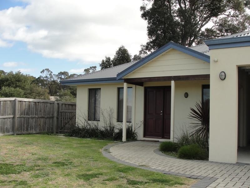 Unit1/10 Kestral Court, Cowaramup WA 6284