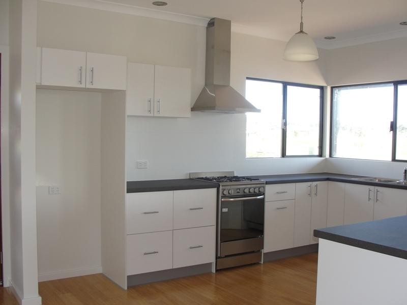 83 Brookfield Avenue, Margaret River WA 6285