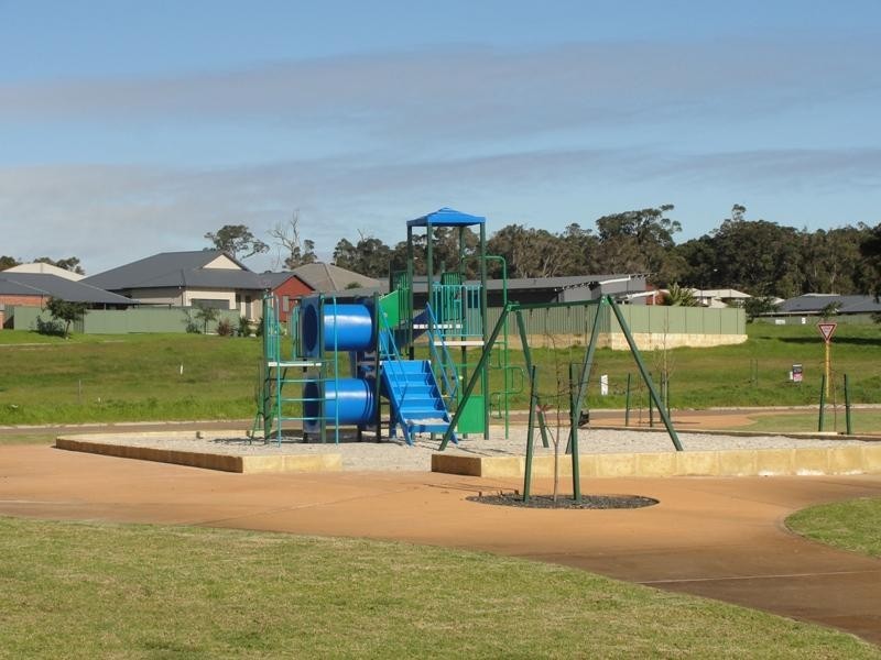 83 Brookfield Avenue, Margaret River WA 6285