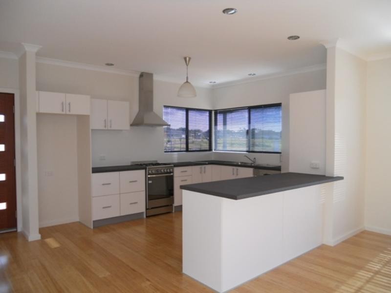 83 Brookfield Avenue, Margaret River WA 6285