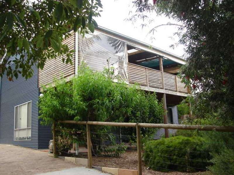 5 Bussell Highway, Margaret River WA 6285