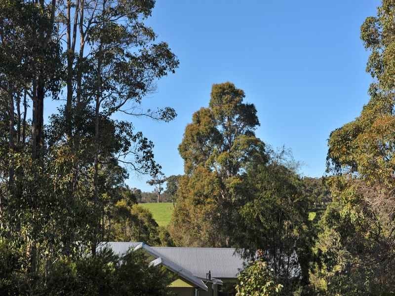 5 Bushland Rise, Margaret River WA 6285