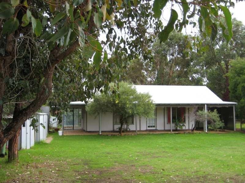 6 Sylvaner Place, Margaret River WA 6285