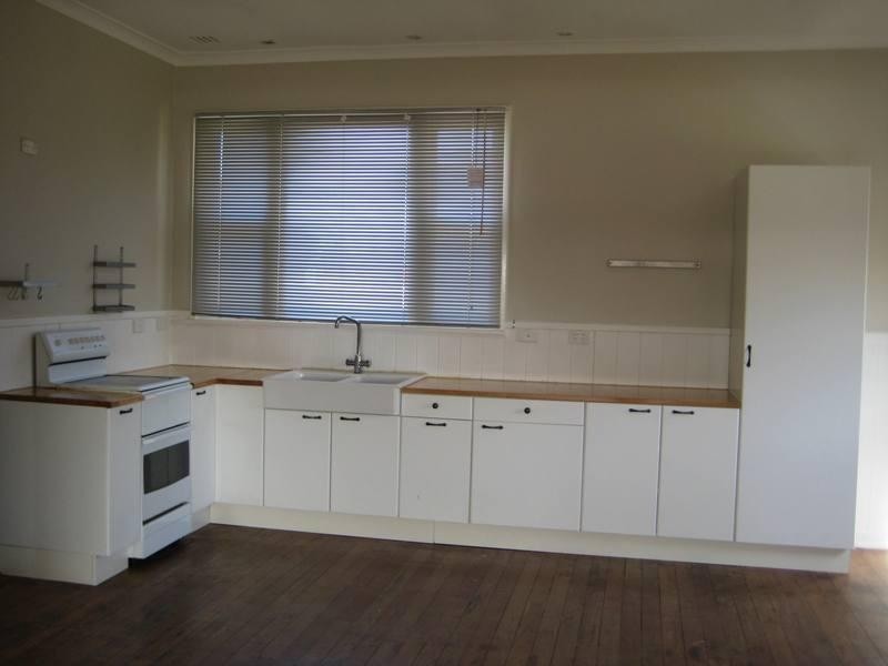 3 Charles Hine Avenue, Margaret River WA 6285