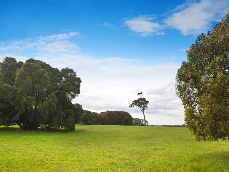 138 Twenty Four Road, Karridale WA 6288