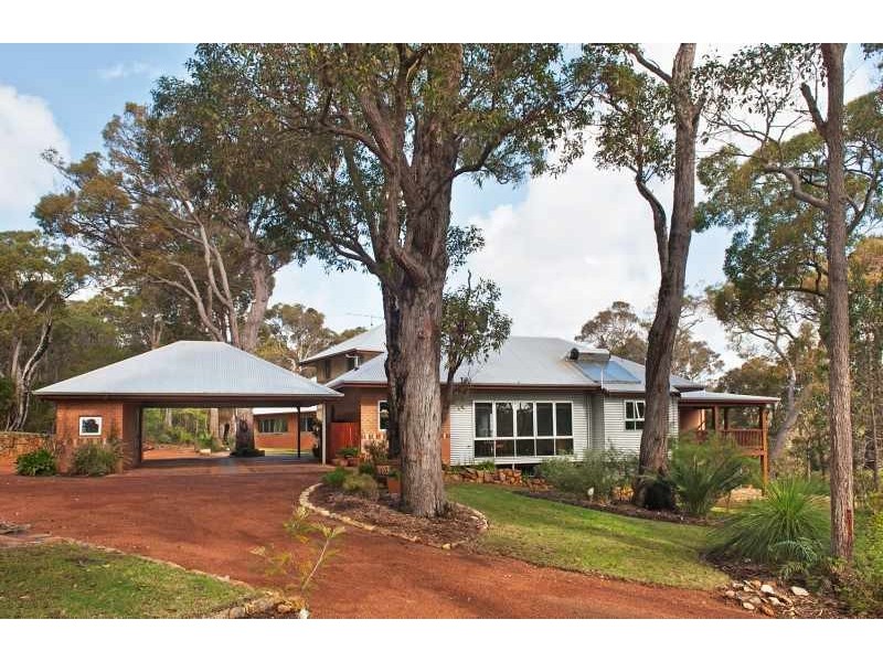 80 Coppin Grove, Margaret River WA 6285