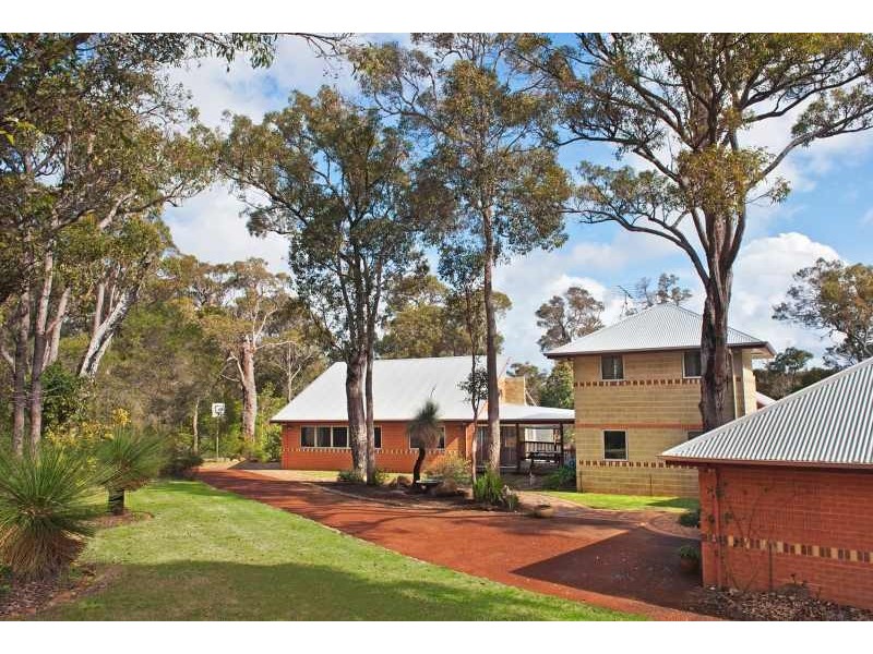 80 Coppin Grove, Margaret River WA 6285