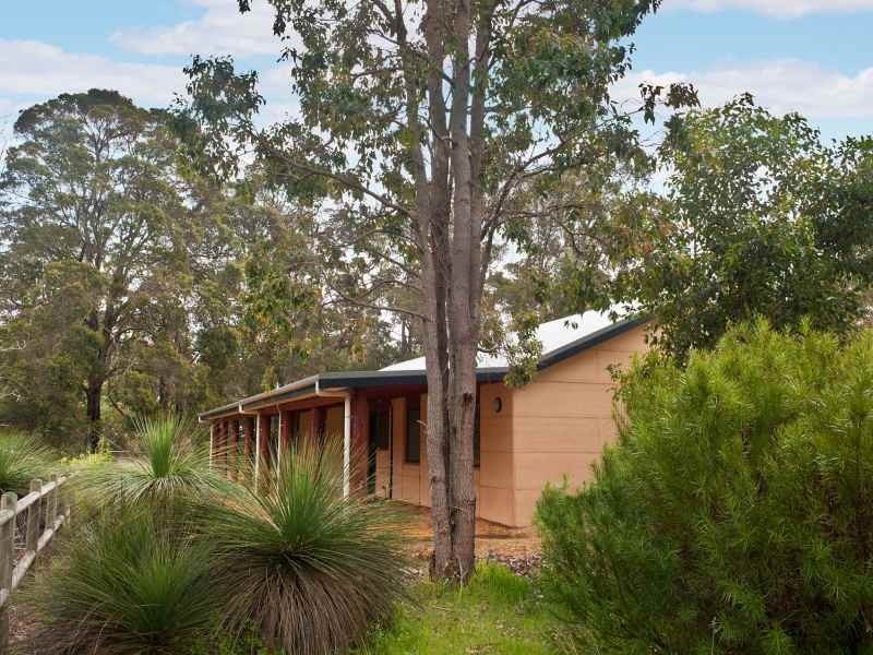 14 Bird Wood Lane, Cowaramup WA 6284