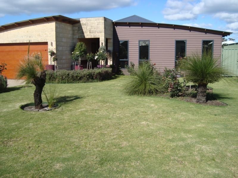 40 Westringia Loop, Margaret River WA 6285