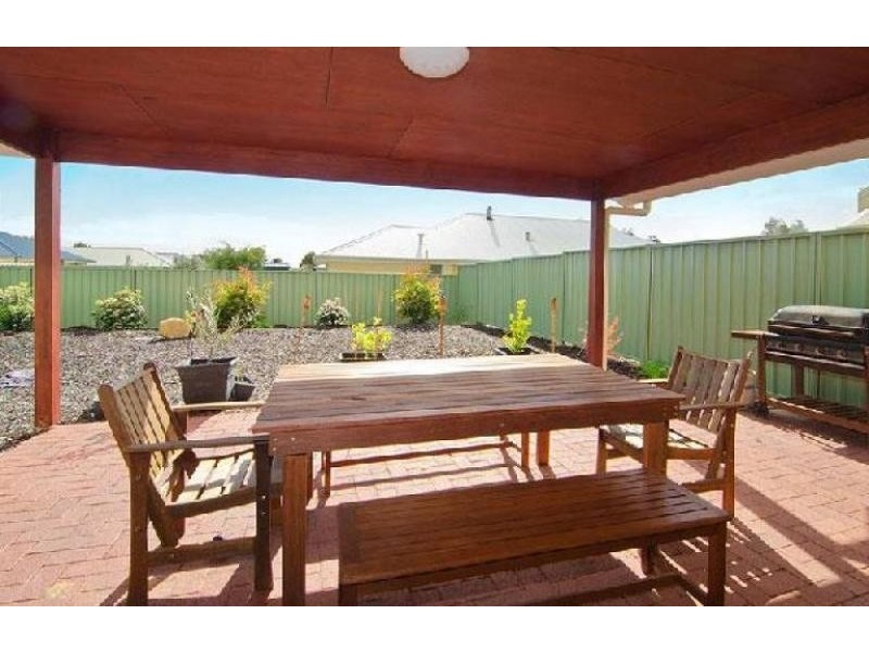 14A Olearia Crescent, Margaret River WA 6285