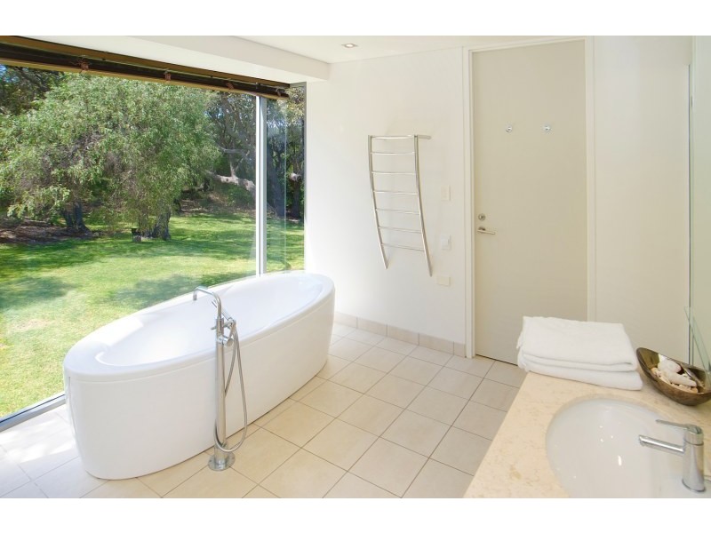3 Chapel Place, Prevelly WA 6285