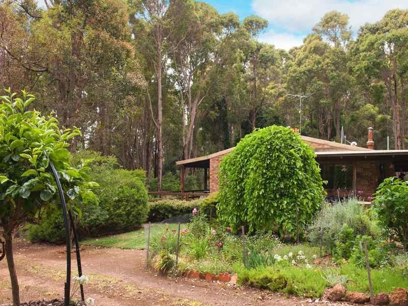 196 Illawarra Avenue, Margaret River WA 6285