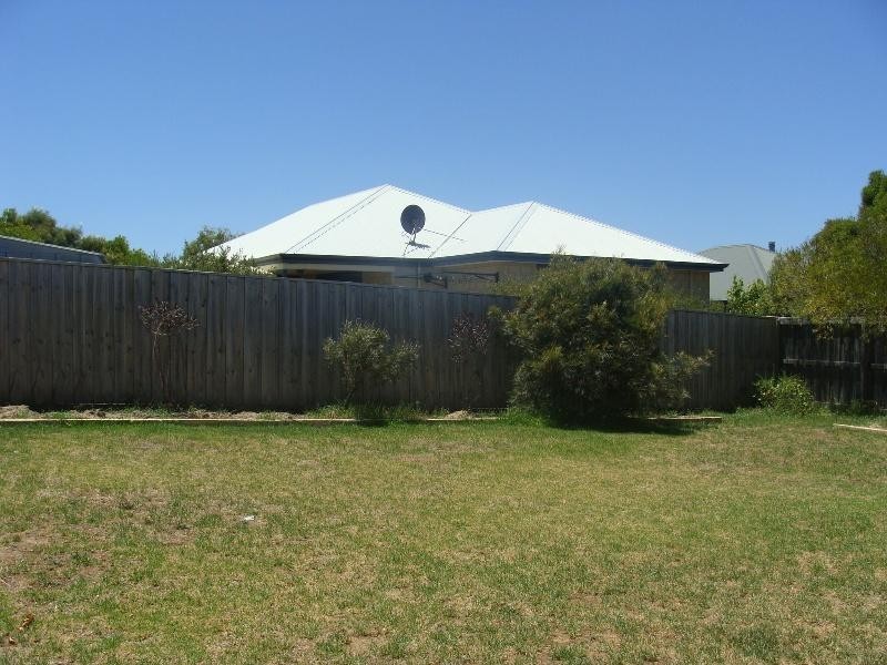 25 Tingle Ave, Margaret River WA 6285