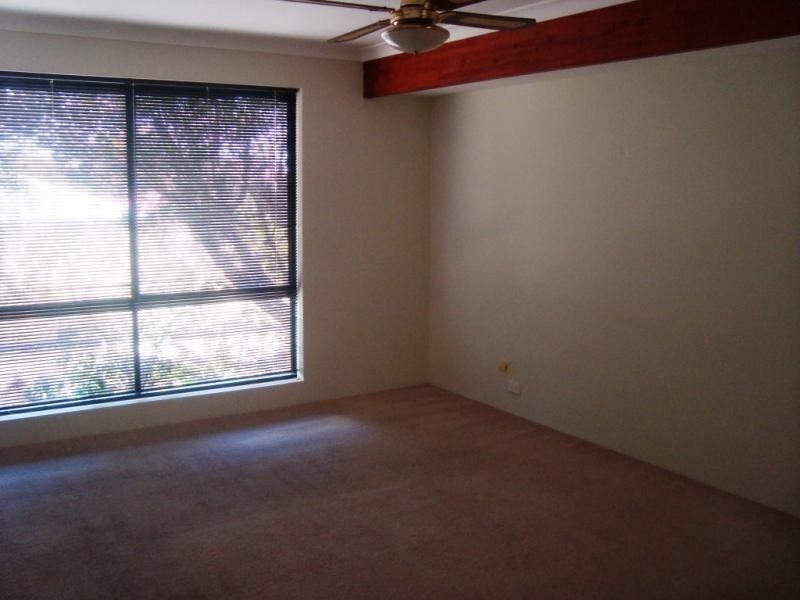 8 Larch Loop, Margaret River WA 6285