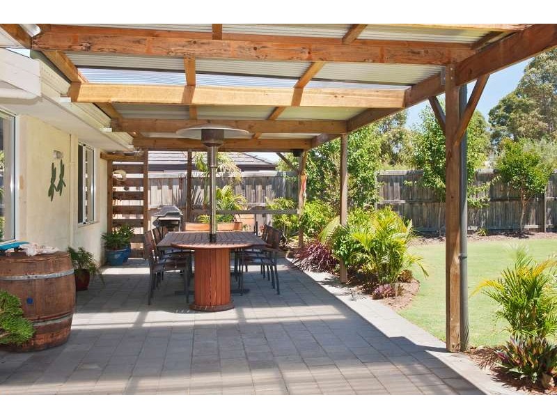 8 Hillside Avenue, Margaret River WA 6285