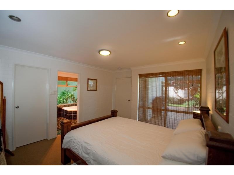 15 Lesalan Place, Margaret River WA 6285