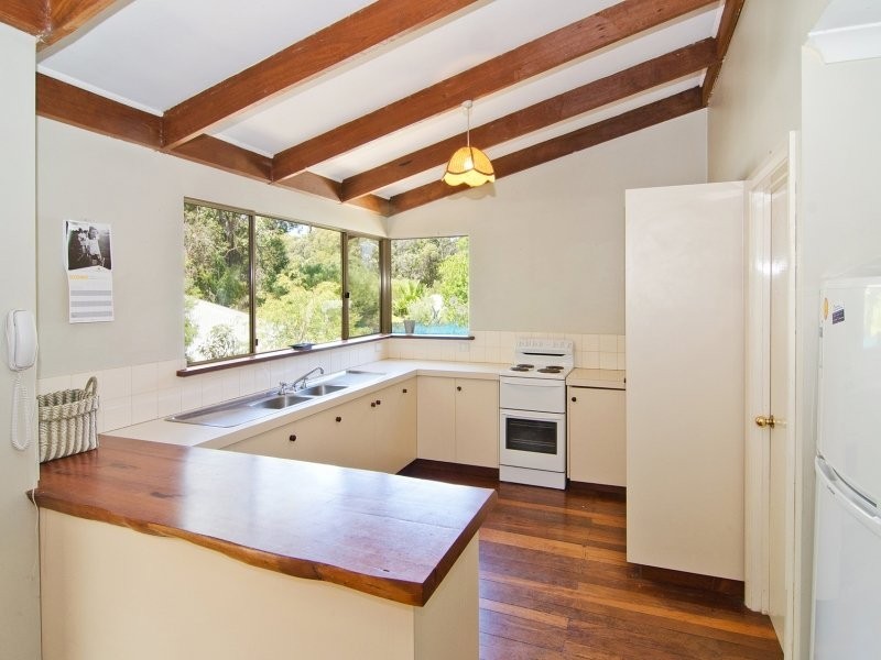 27 Willmott Avenue, Margaret River WA 6285