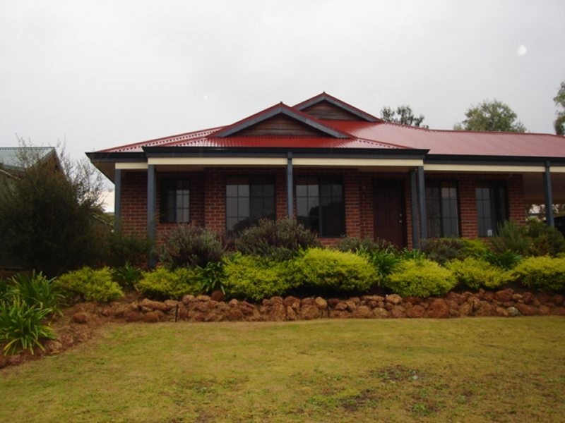 9 Melaleuca Boulevard, Margaret River WA 6285