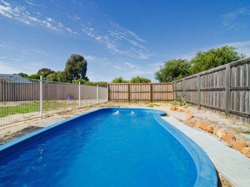 10 Lions Drive, Cowaramup WA 6284