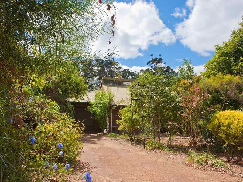 7 Nixon Crescent, Margaret River WA 6285