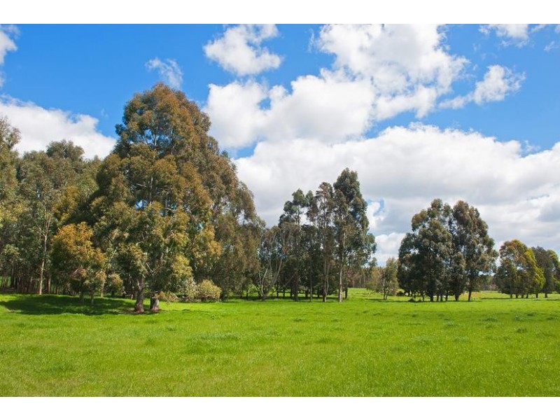 75 Crozier Road, Rosa Brook WA 6285