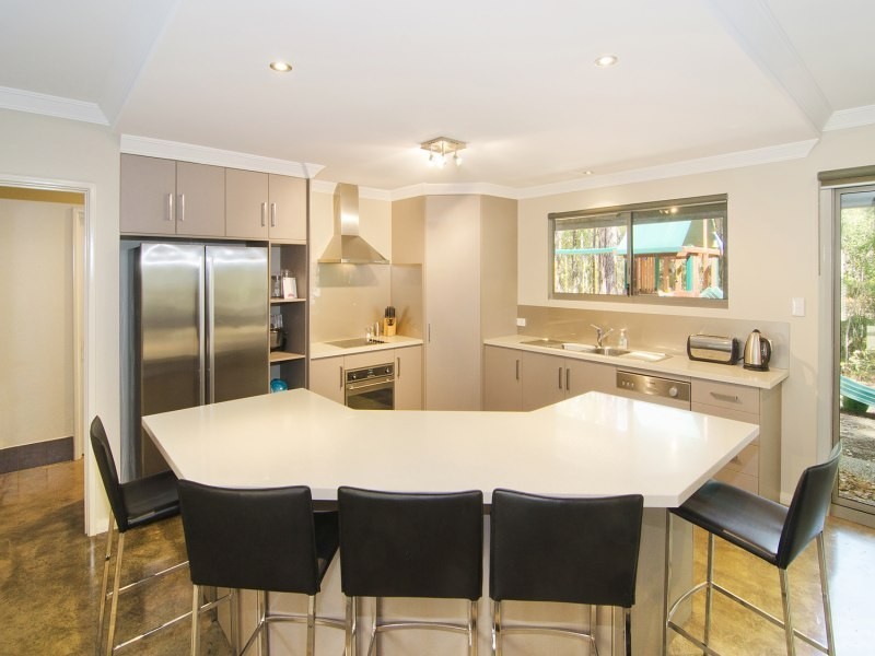 33 Sabina Drive, Molloy Island WA 6290