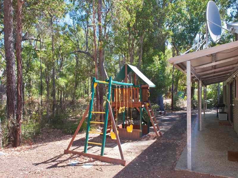 33 Sabina Drive, Molloy Island WA 6290