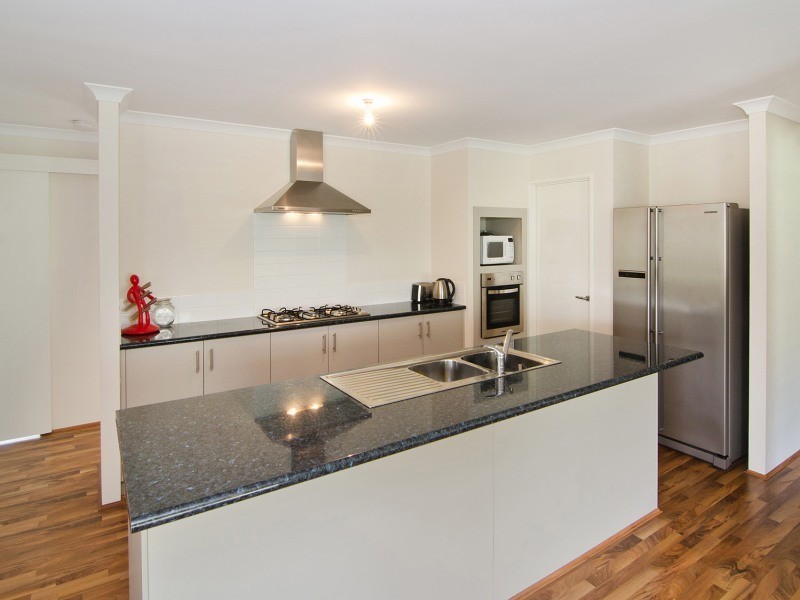 8 Sedge Way, Margaret River WA 6285