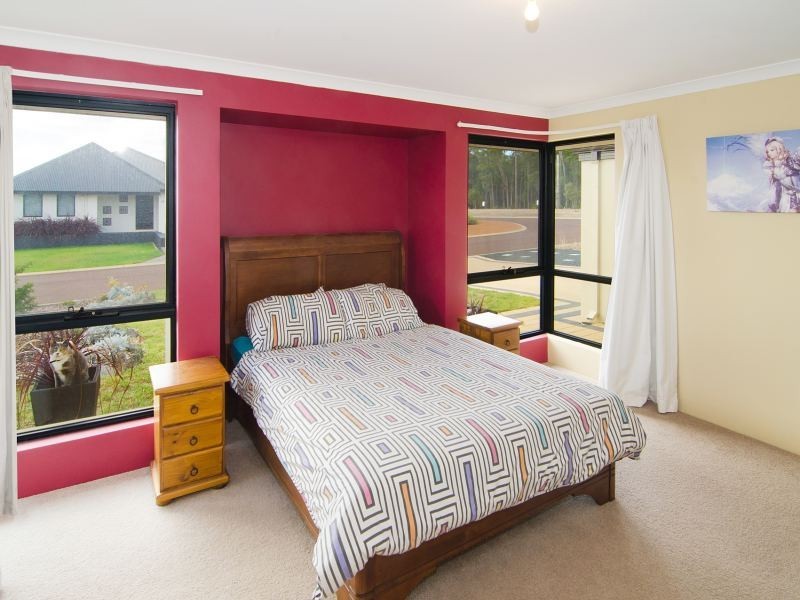 8 Sedge Way, Margaret River WA 6285
