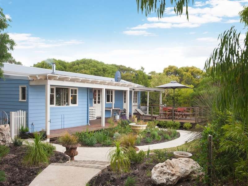 18 Colyer Drive, Hamelin Bay WA 6288