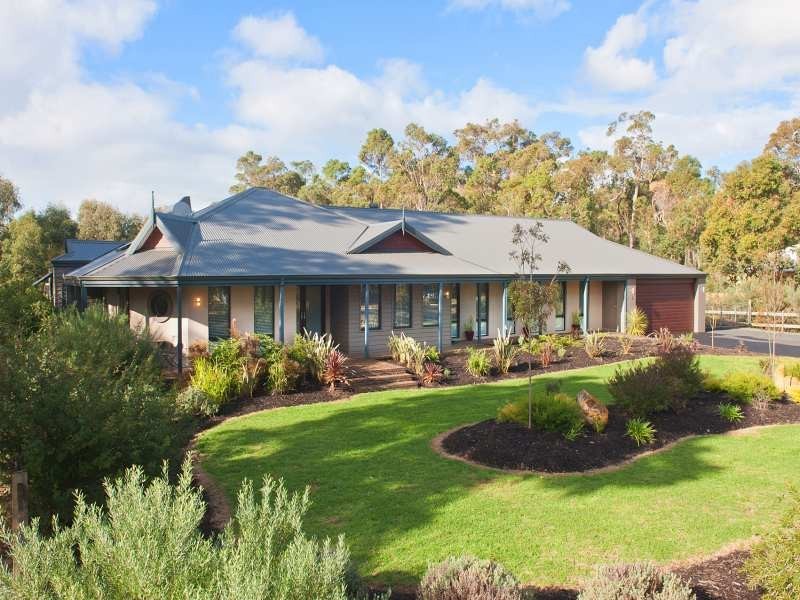 4 Honeytree Grove, Cowaramup WA 6284