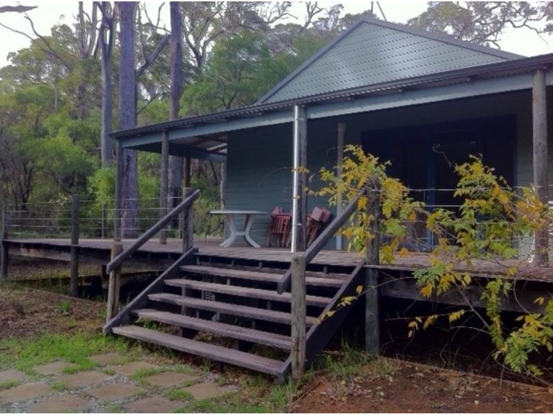 86 Woodlands Drive, Margaret River WA 6285