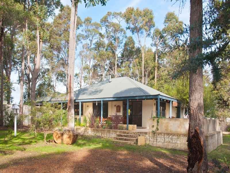 22 Casselton Grove, Margaret River WA 6285