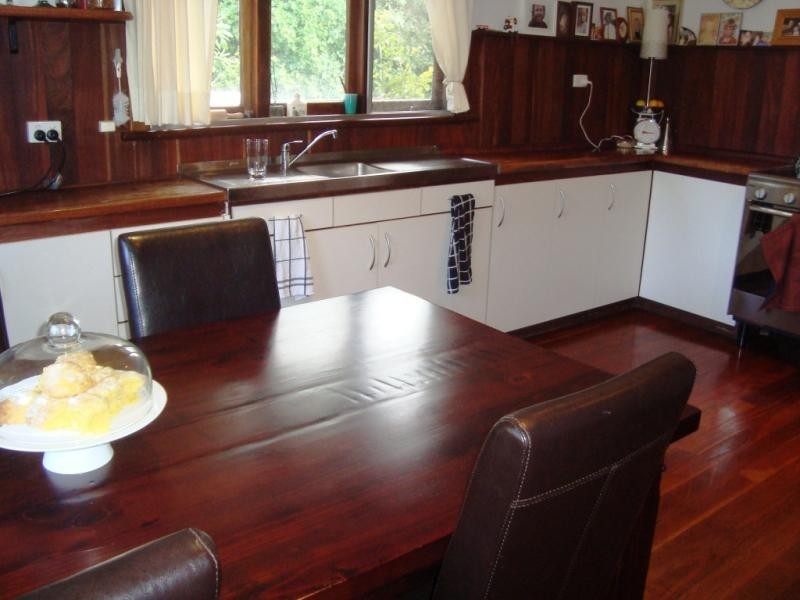 19 Memorial Drive, Cowaramup WA 6284