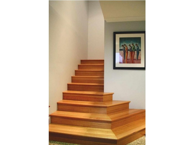 2 Hillside Avenue, Margaret River WA 6285