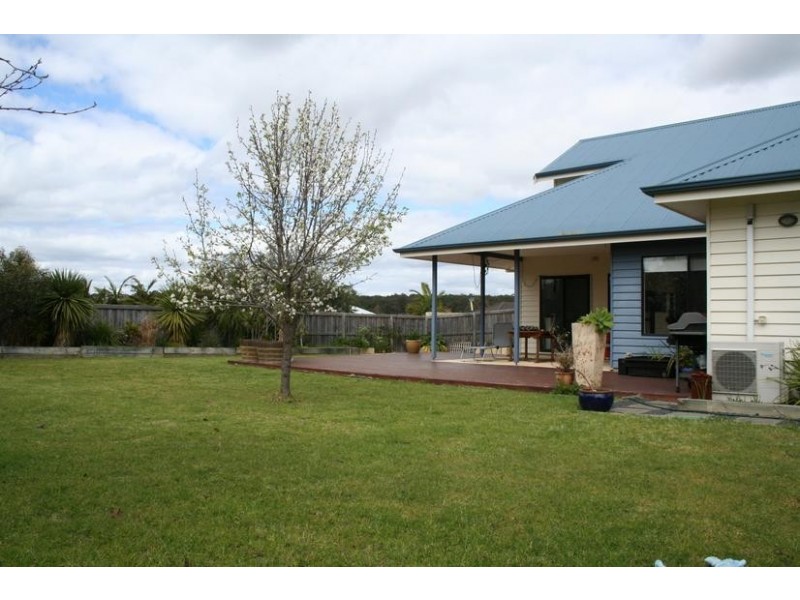 2 Hillside Avenue, Margaret River WA 6285