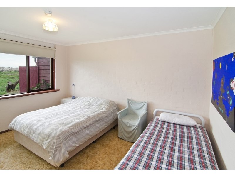 1/9 Papadakis Avenue, Prevelly WA 6285